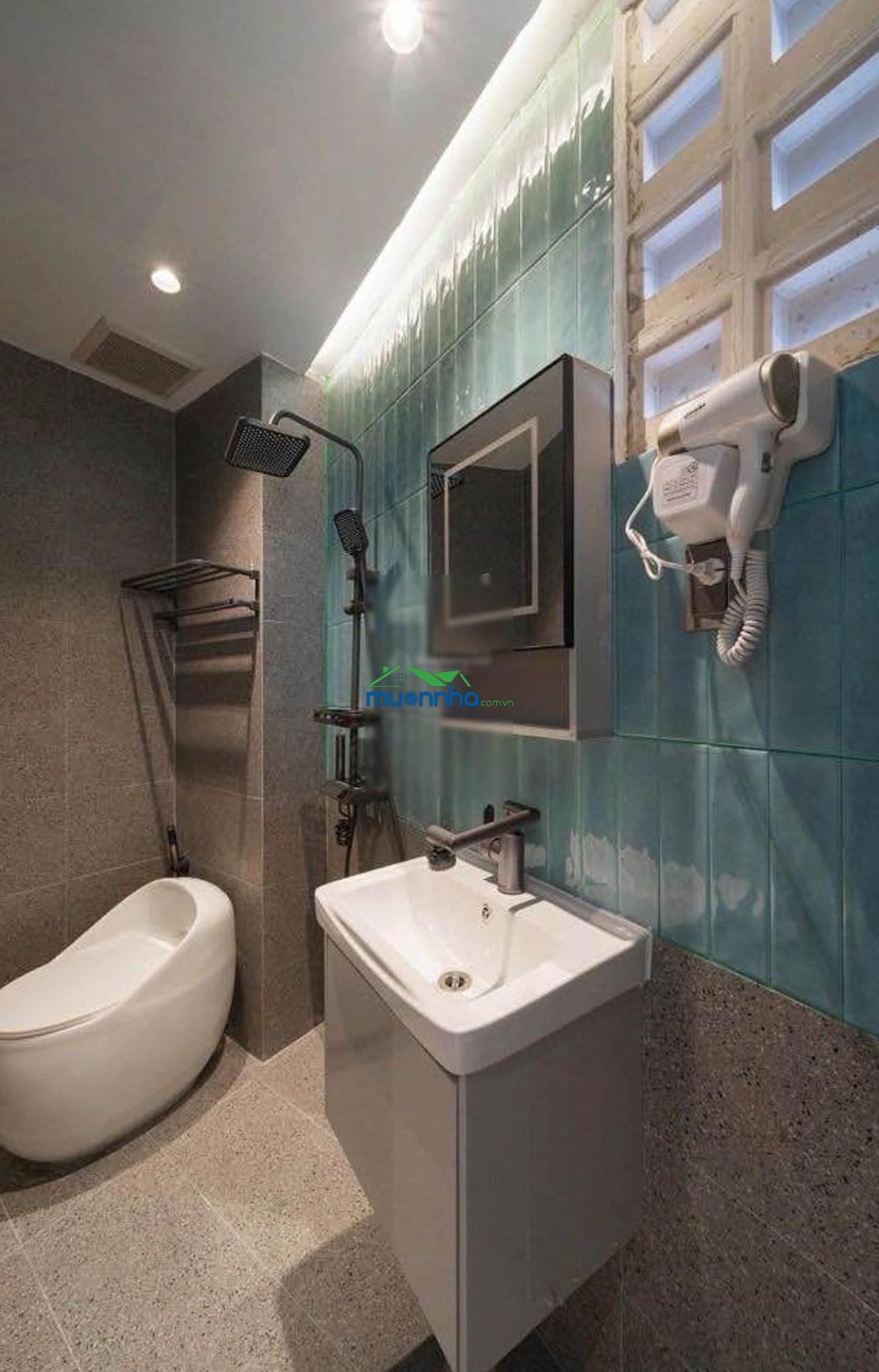 Hẻm xe hơi ngay phan xích long, 5.3x15m, 4 tầng với 10 phòng chdv cao cấp, dòng tiền khủng 1tỷ/ năm - 3