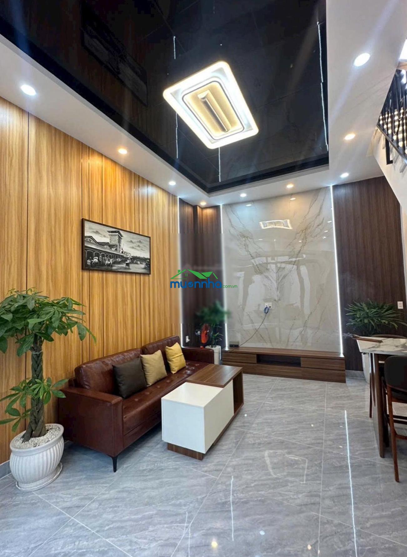 Bà hom sát phố ẩm thực - nhà 3 tầng nở hậu hơn 8m - 31m2 - nhà mới đẹp - full nội thất - 5.45 tỷ - 3
