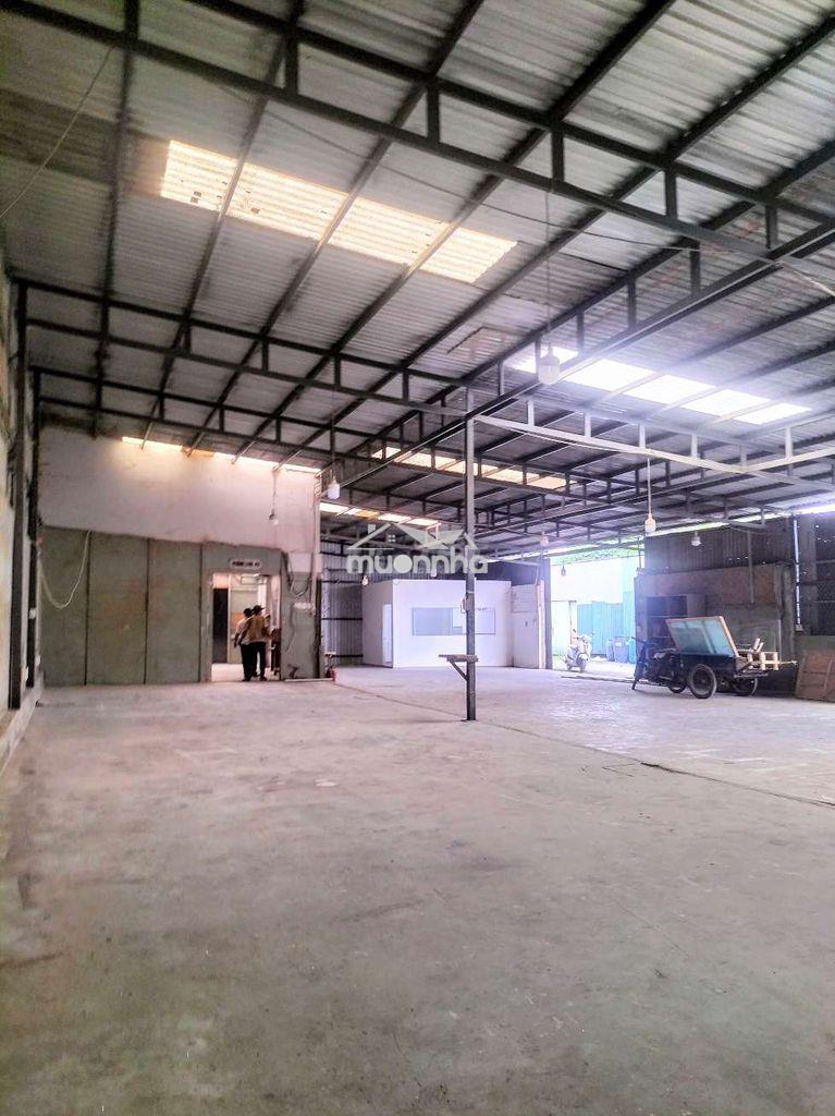 Xưởng 400m2 , có văn phòng - xa dân - 2