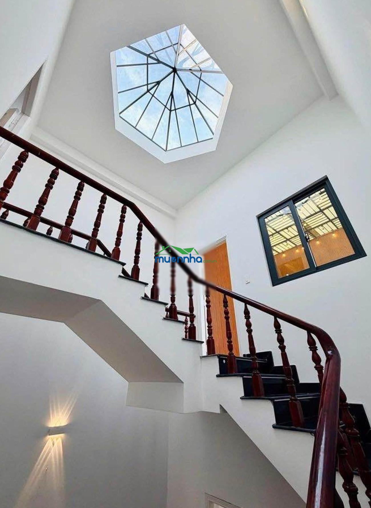 60m2 5 tầng 5pn khép kín hẻm xe hơi thông khu bàn cờ đẹp - full nội thất- sổ vuông vức nhỉnh 8đ - 2