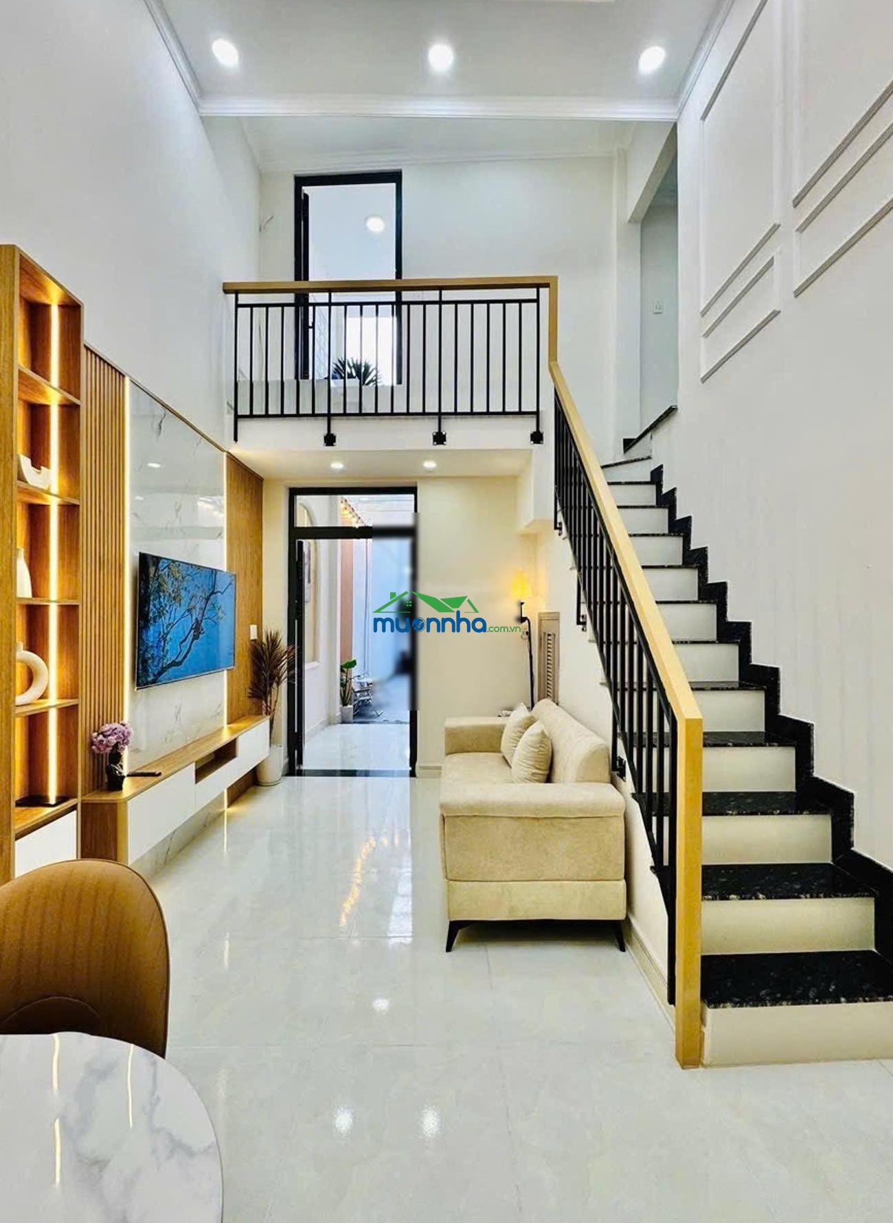 Sân vườn ngắm trăng ở gần nguyễn gia trí - chỉ 78tr/ m2 - ngay cụm trường đh lớn bình thạnh