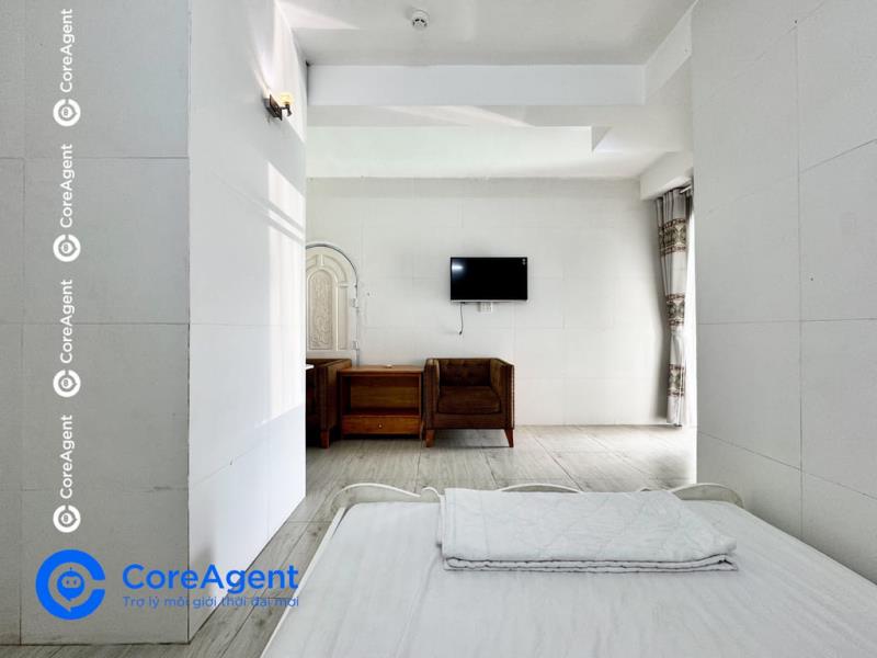 Studio ban công siêu vip ngay lê văn việt