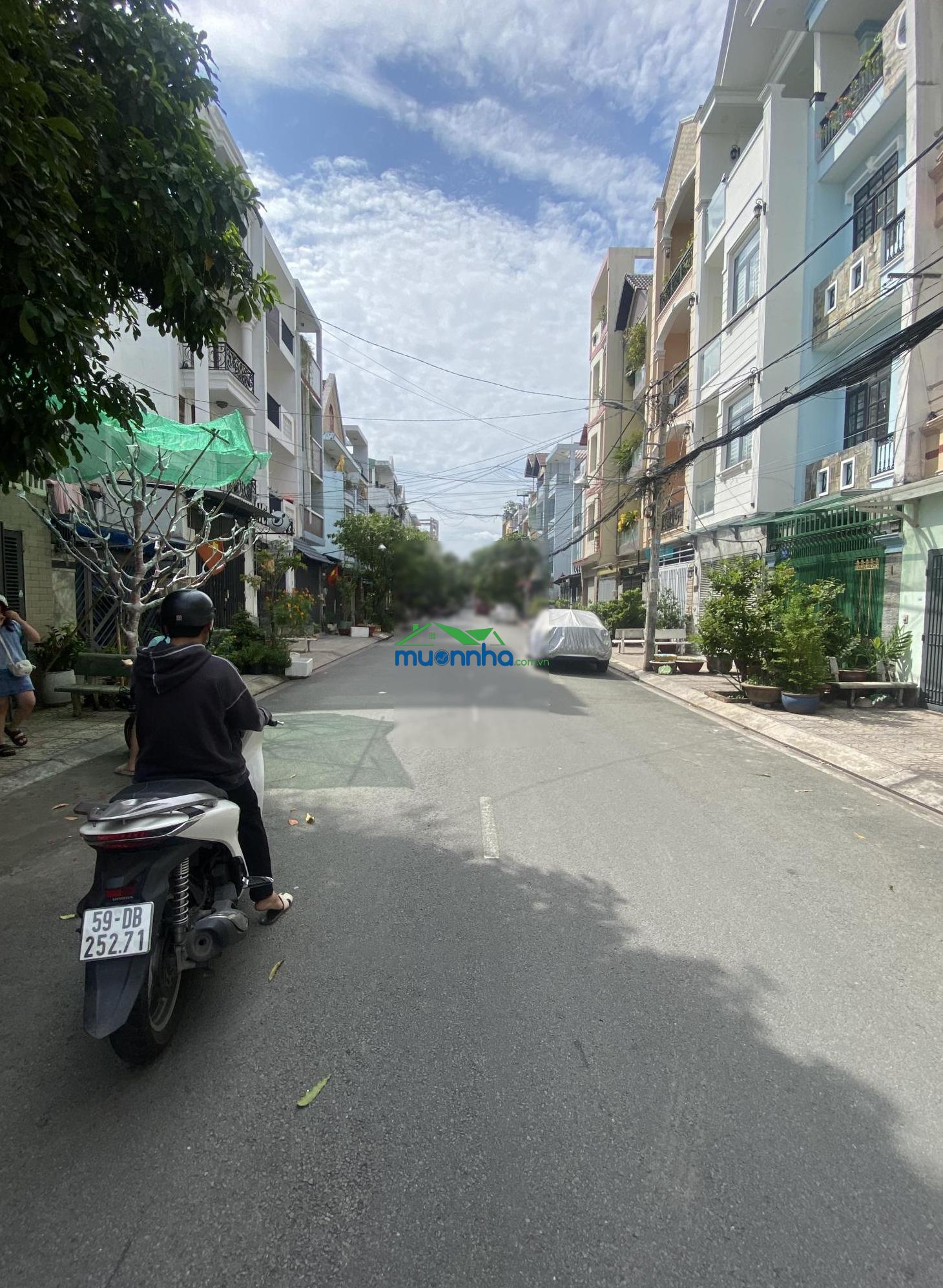 Mặt tiền nội bộ p. tân sơn nhì - kc 4 tầng kiên cố - hẻm xe hơi né nhau - 4