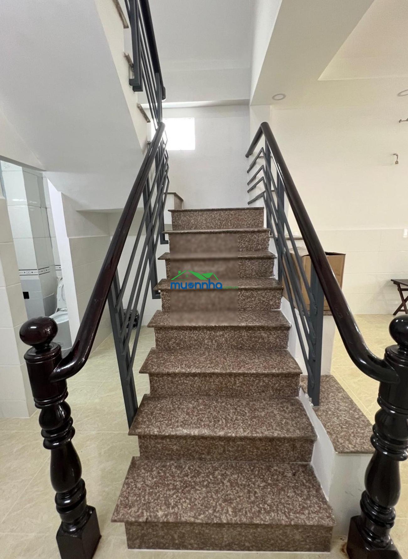 Hẻm nhựa xe tải 6m ngay trung tâm q7 (tân hưng); ngang 4 vuông vức; tiện kinh doanh buôn bán - 2