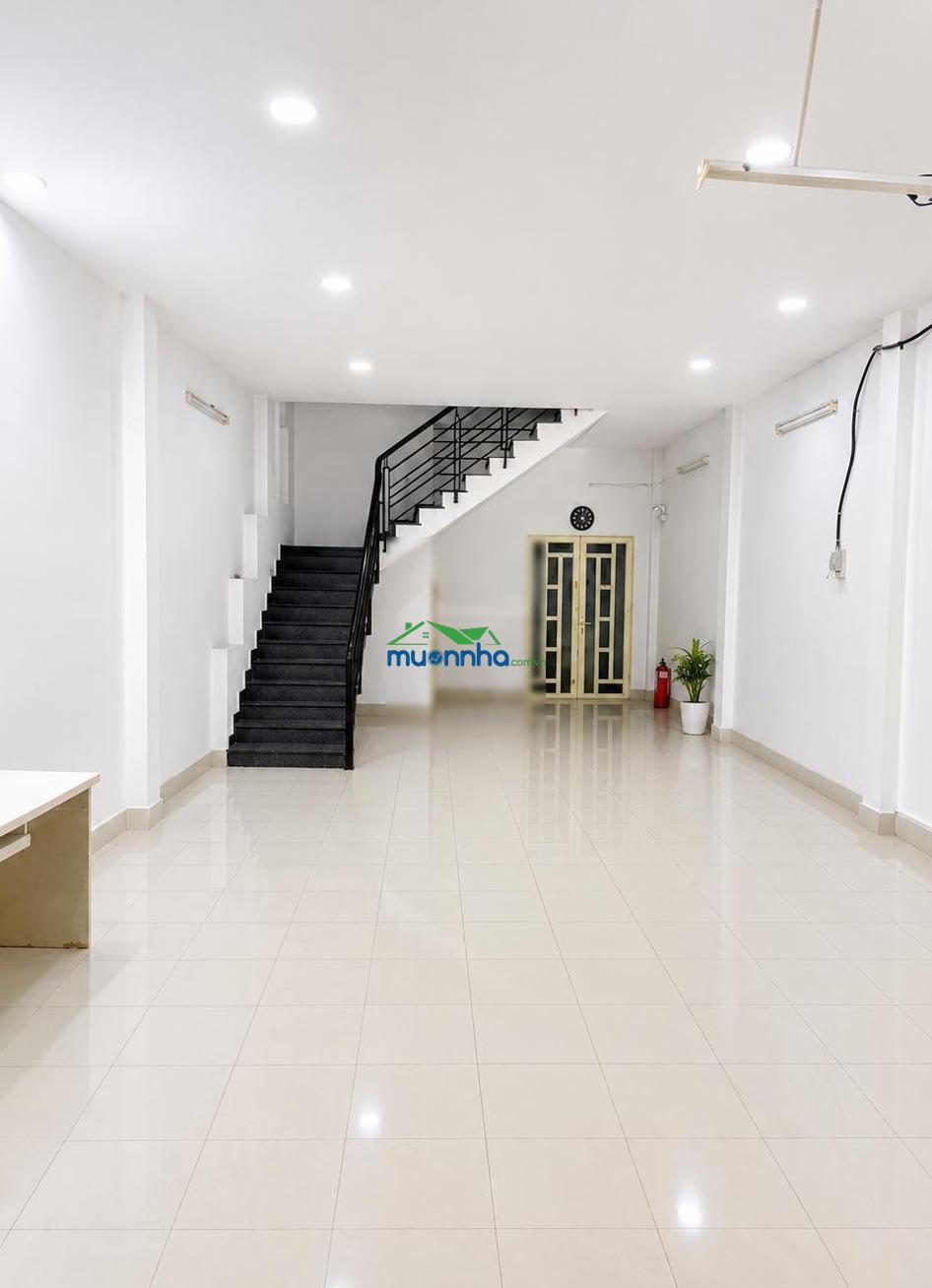 Nhà gần chợ tân hương - tân phú - 5.3x16 - đường xe tải - 7.99 tỷ - ko lộ giới - ko quy hoạch - 4