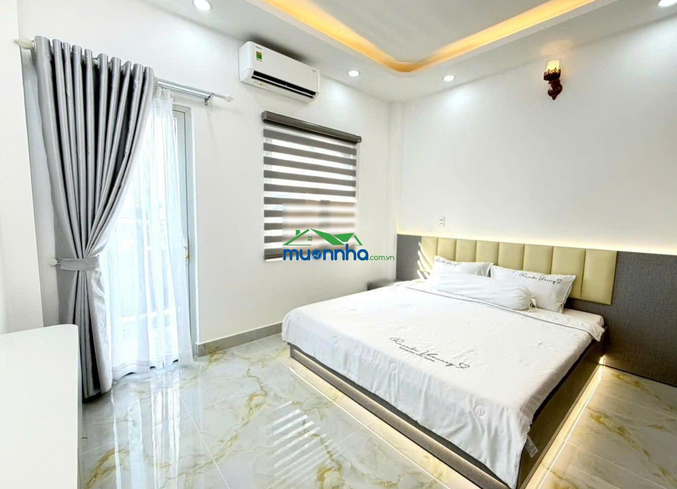 Bán nhà mặt tiền hẻm, huỳnh tấn phát thị trấn nhà bè, dt: 4x12m, 2lầu, 3pn, giá: 3,85 tỷ