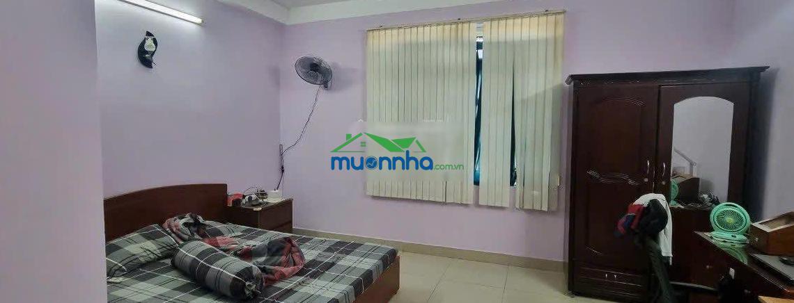 Vài bước ra metro! nhà 4 tầng kdc đồng bộ 90m2 (5m x 18m) đường 10m có vỉa hè