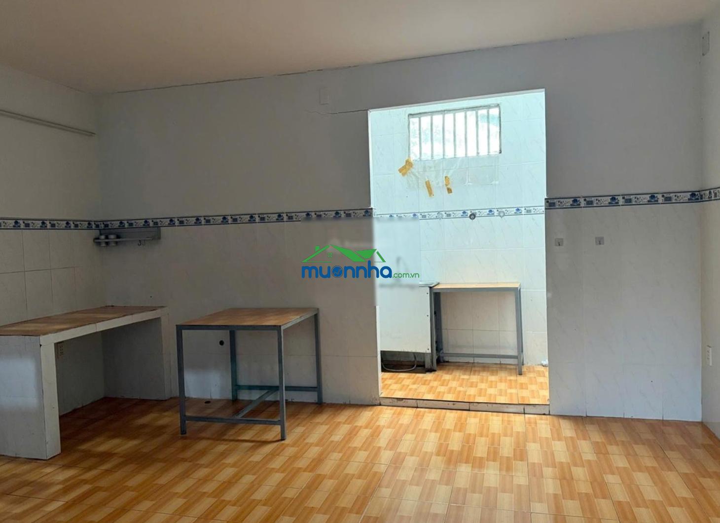 Nhà c4 ql13 - nhỉnh 5 tỷ - gần vạn phúc - chợ đầu mối