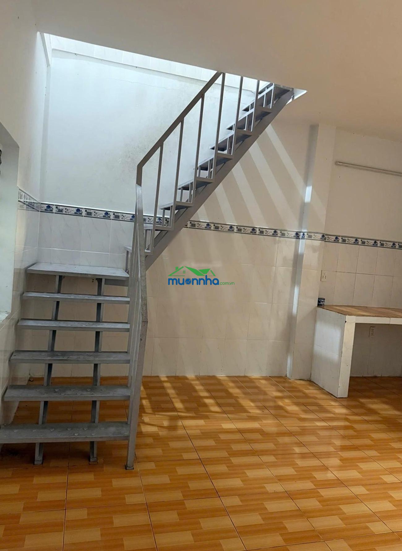 Nhà c4 ql13 - nhỉnh 5 tỷ - gần vạn phúc - chợ đầu mối - 3