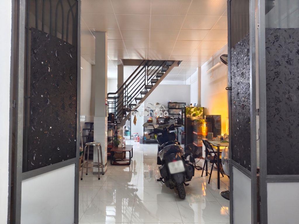 Cần cho thuê nhà trống trương phước phan gần ngã tư 4 xã - 2