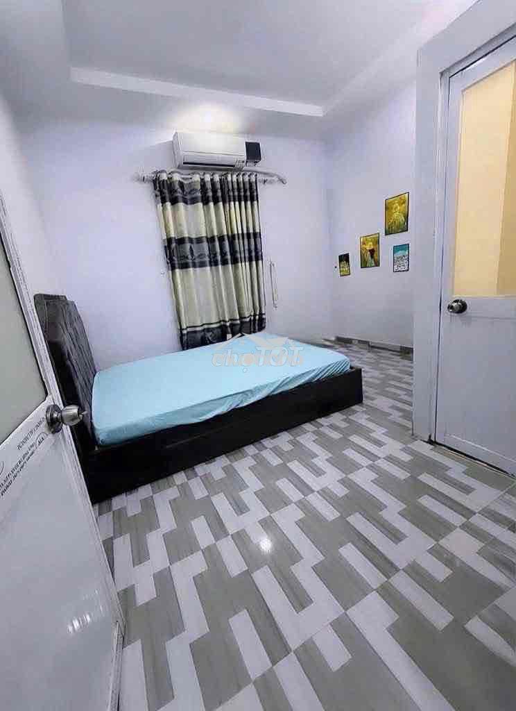 🏠Nguyên căn 2phòng hẻm huỳnh tấn phát gần vincom trần trọng cung - quậ - 3