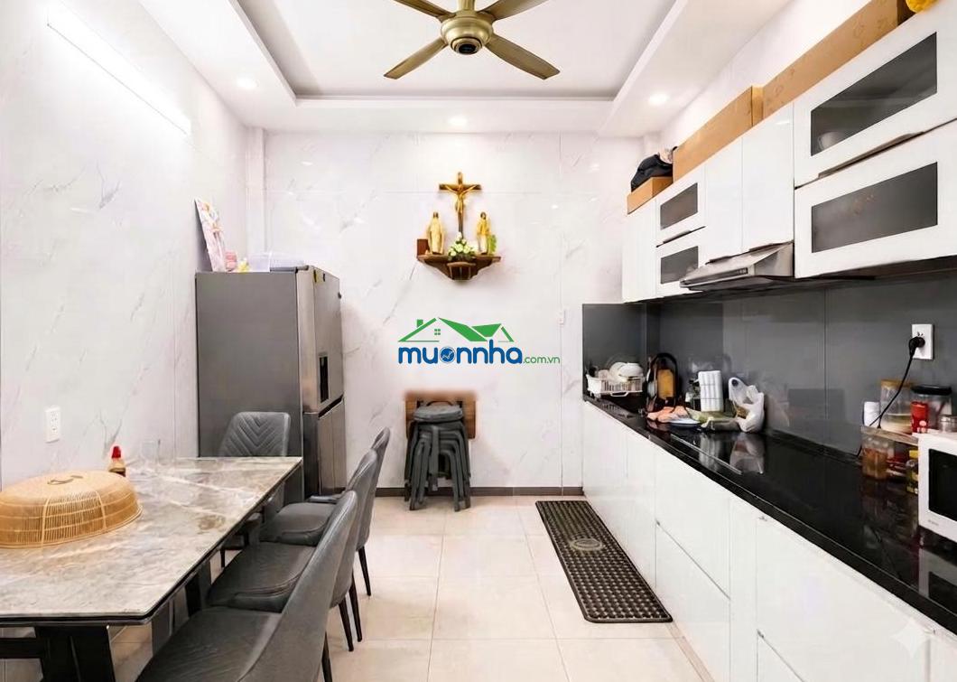 Xe hơi 7 chỗ vào nhà, nhà đẹp phường 8 phú nhuận, dân trí cao - 4
