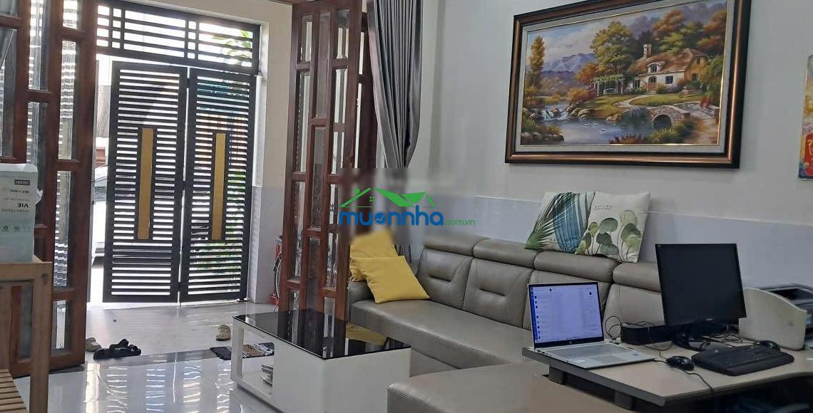 Bán nhà hẻm 154 đường vườn lài, nhà có 2 lầu 1 tum, 4 phòng ngủ. diện tích: 4x13 thổ cư đủ 52,9m2 - 3