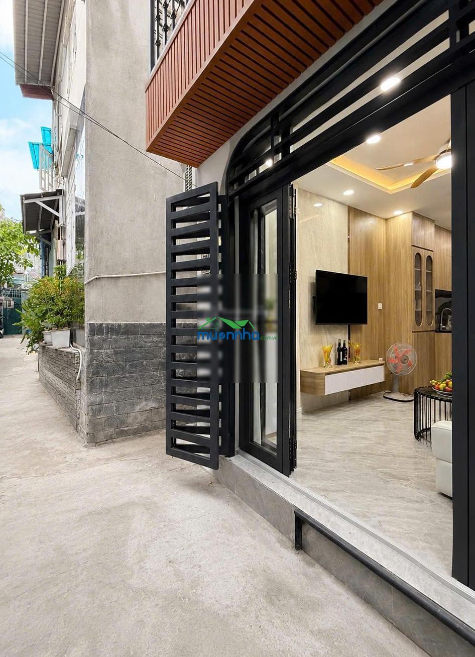 Chính chủ bán nhà 3 tầng, mới full nội thất cao cấp trung tâm bình thạnh, gần học viện cán bộ