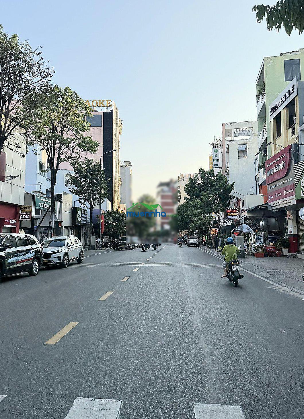 Bán nhà đường tân sơn nhì, tân phú, 41m2, 2 tầng, giá chỉ 3.89 tỷ.