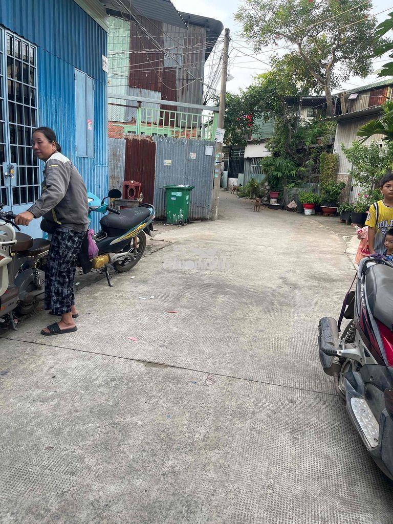Nhà 4 phòng trọ 80m2 - 2