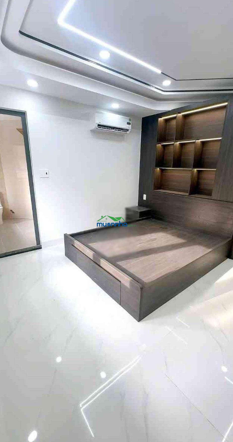Bán nhà đường minh phụng, sát chợ minh phụng ,hxh (4x 10m x 2 tầng )giá : nhỉnh 5 tỉ tl
