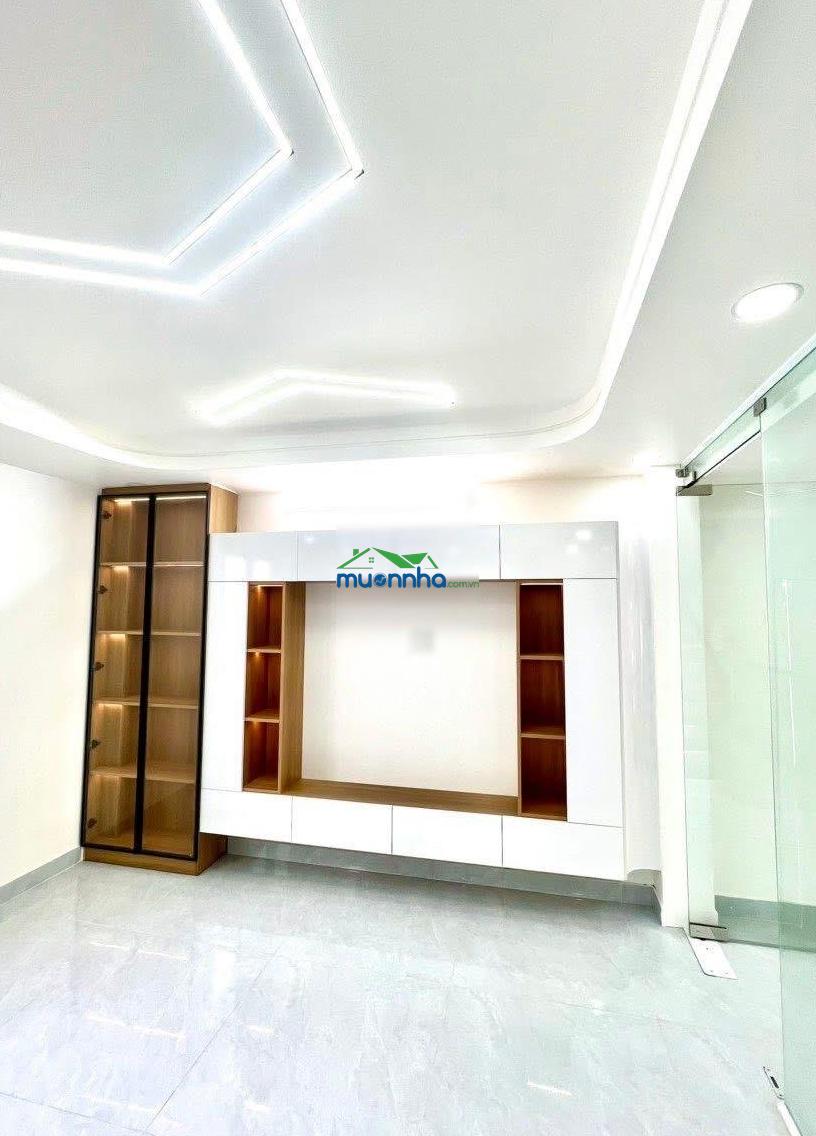 Nhà bán hiếm có dt 5x11m xây đủ, 1 lửng 3 lầu, full nội thất, gần chợ, trường học, aeon - 3