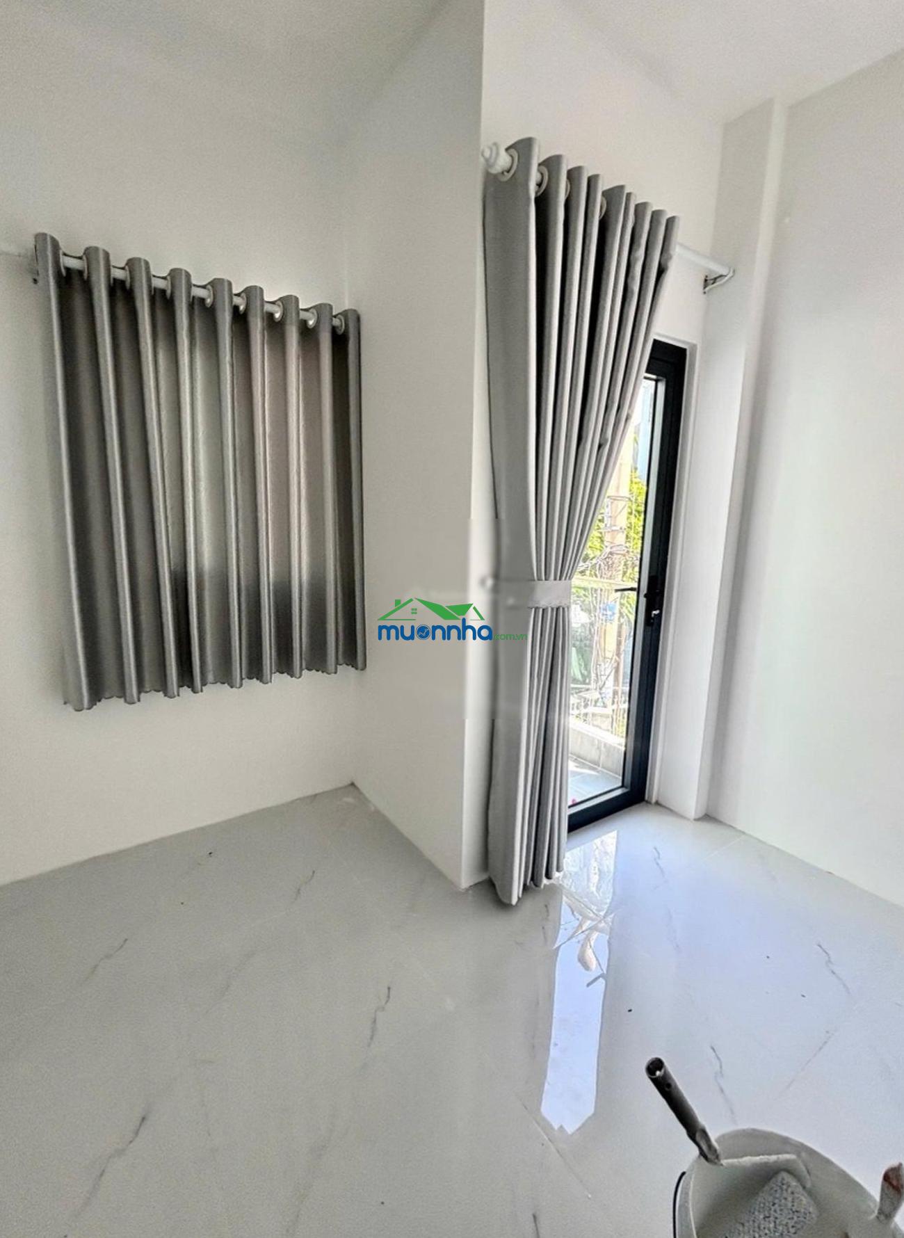 Sổ hồng sát âu cơ - giáp q11 tân bình - nhà đẹp 2 tầng - chỉ nhỉnh 2 tỷ - 2