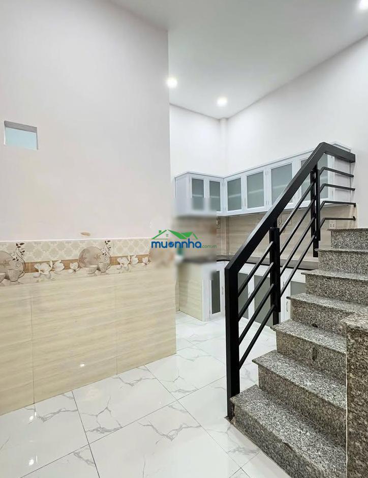 Chủ bán đi căn nhà ước mơ của mình sát bên chợ thuận đạt, cách 5p đi xe