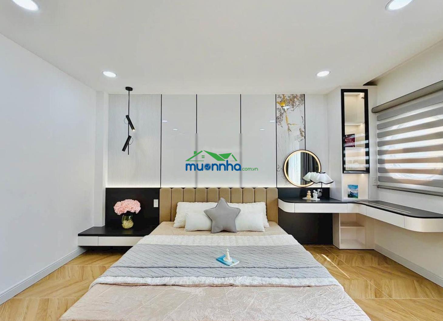 Bạn đang quá bận rộn và không có nhiều thời gian cho việc mua 1 căn nhà cũ chỉ 7.3 tỉ cho gia đình? - 4