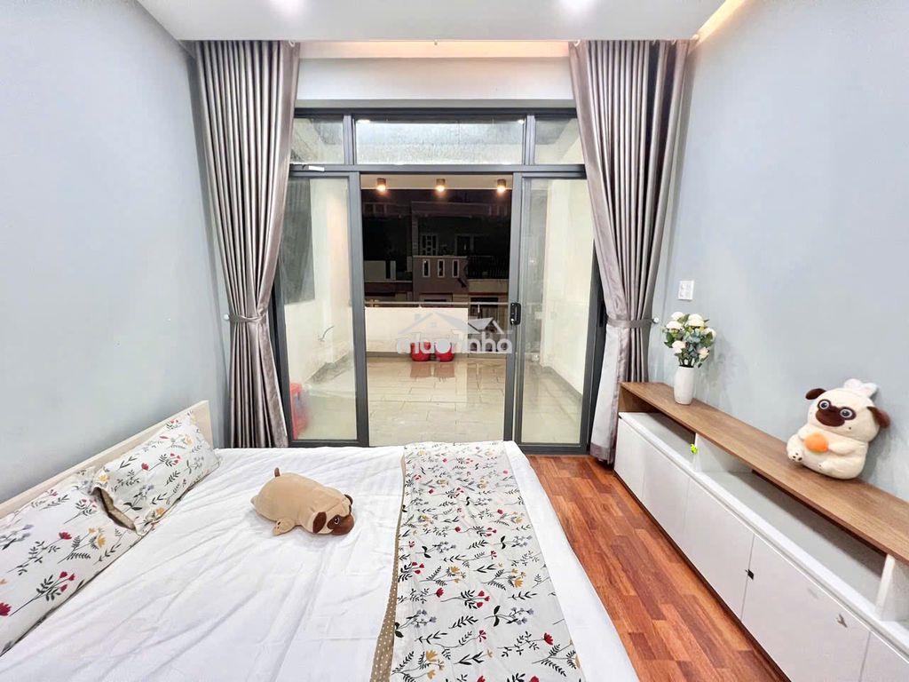 Cho thuê nguyên tầng 2 ban công trước sau - tách bếp - full nt - 60m2 - 2