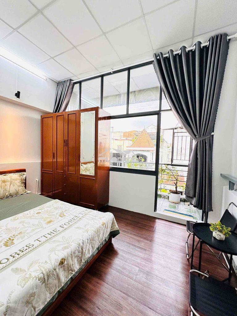 Cho thuê hồ văn huê- studio ban công 2pn- full nt