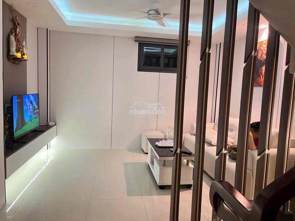 Cho thuê nhà 2lầu hẻm xe hơi 4pn thống nhất p11 - 4