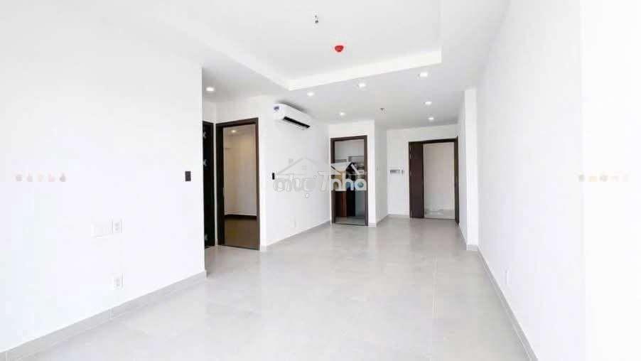 Cho thuê phú đông sky garden 2pn giá 8tr - 3