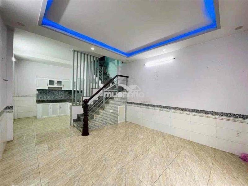 Nhà hẻm xe hơi thông huỳnh văn nghệ - 2 phòng ngủ sạch sẽ giá 8,5tr