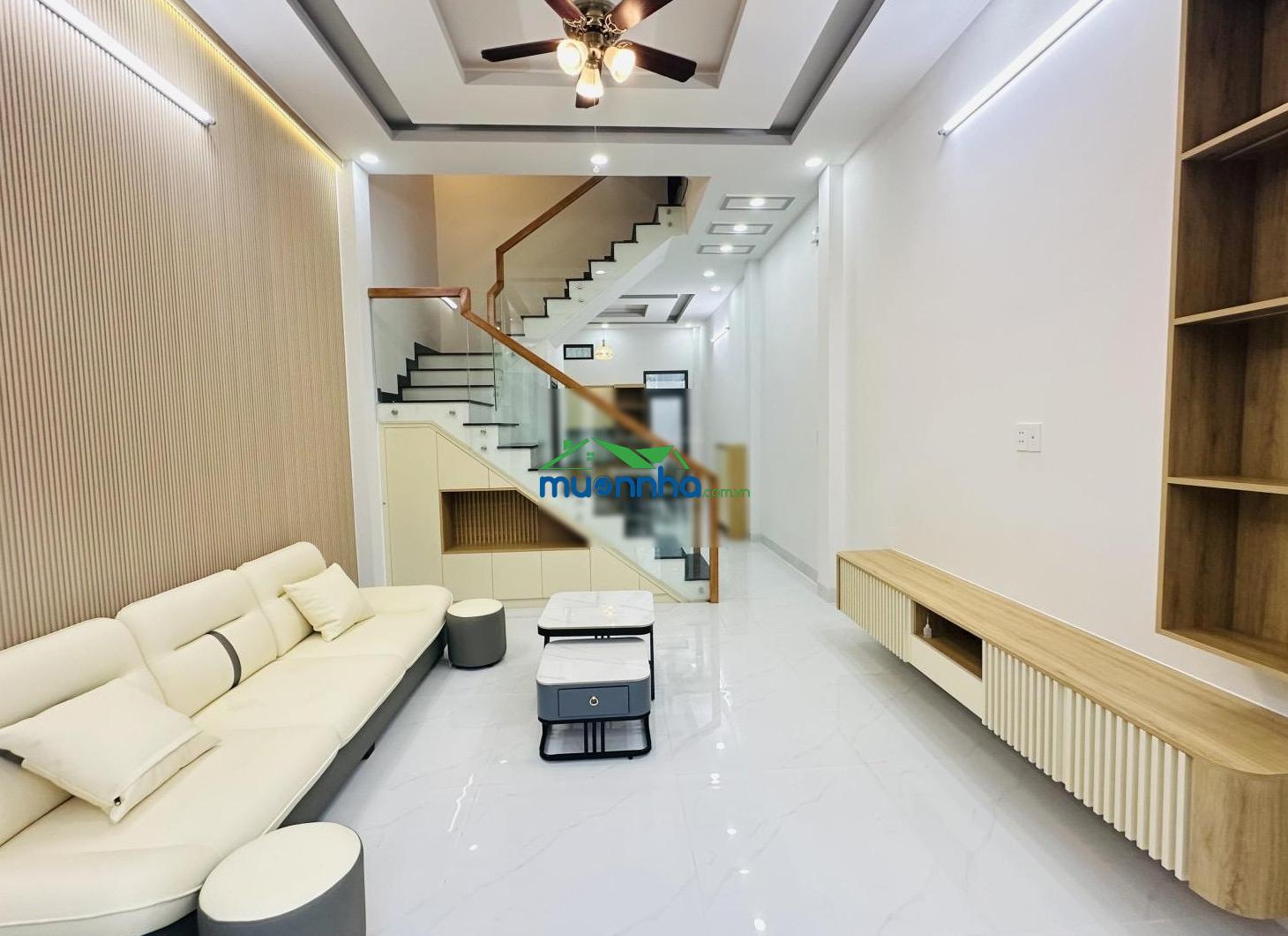 Nhà đẹp ở ngay 60m2 lò lu 3 tầng chỉ 6 tỷ nhỉnh - 2
