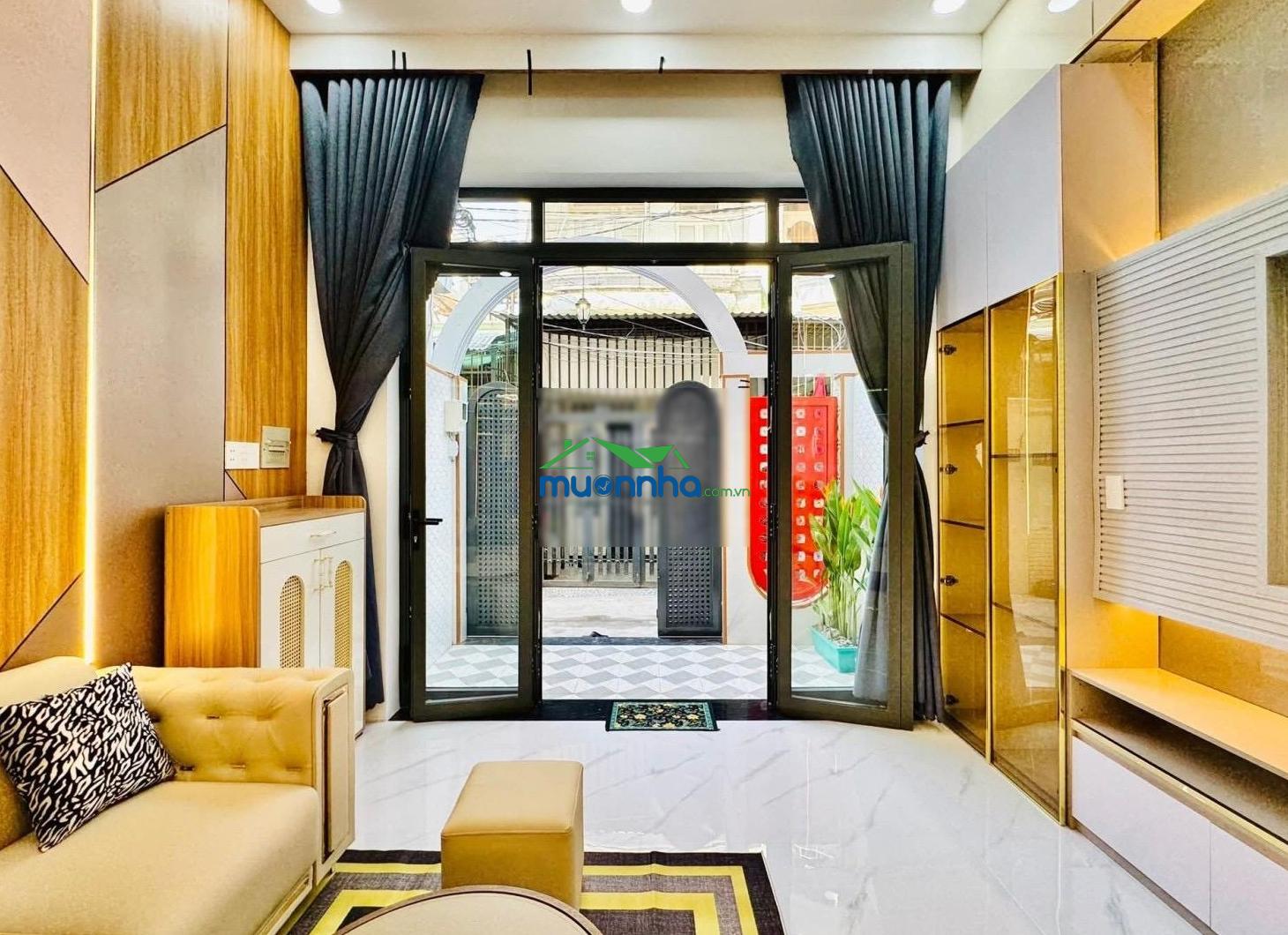 50m ra mt, hẻm 4m 1trục, xh đỗ cửa, 3 tầng kiên cố, 3pn, pthờ st. full nt