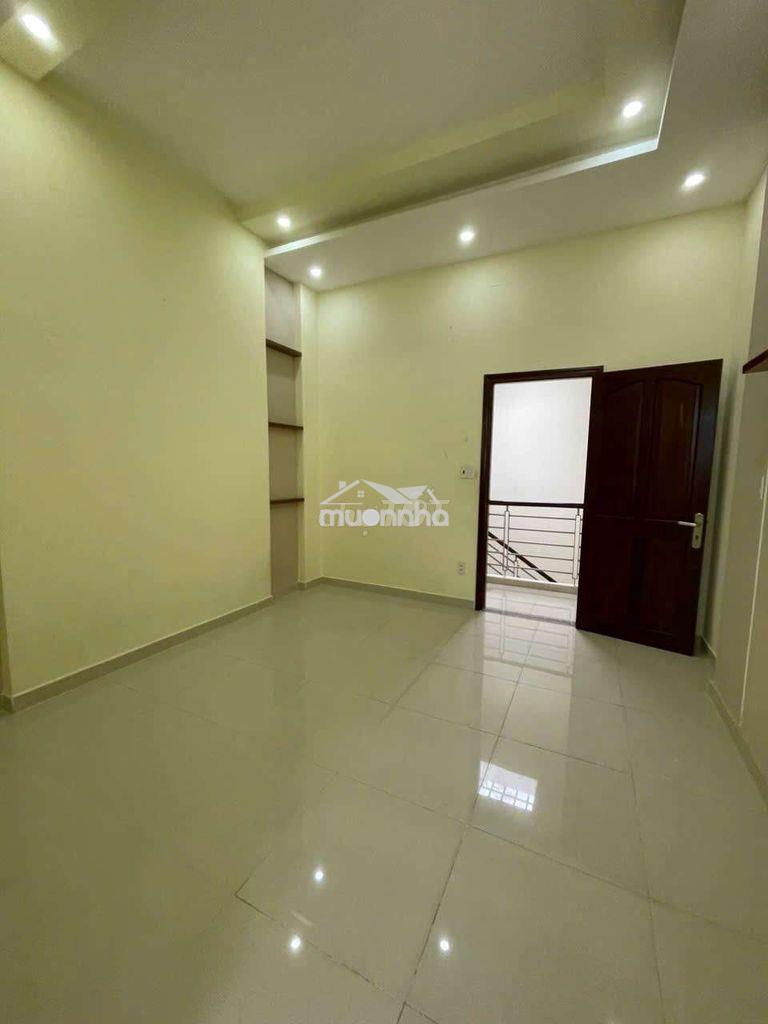 Nhà 2 lầu 3pn 3wc hẻm xe hơi huỳnh tấn phát - 2