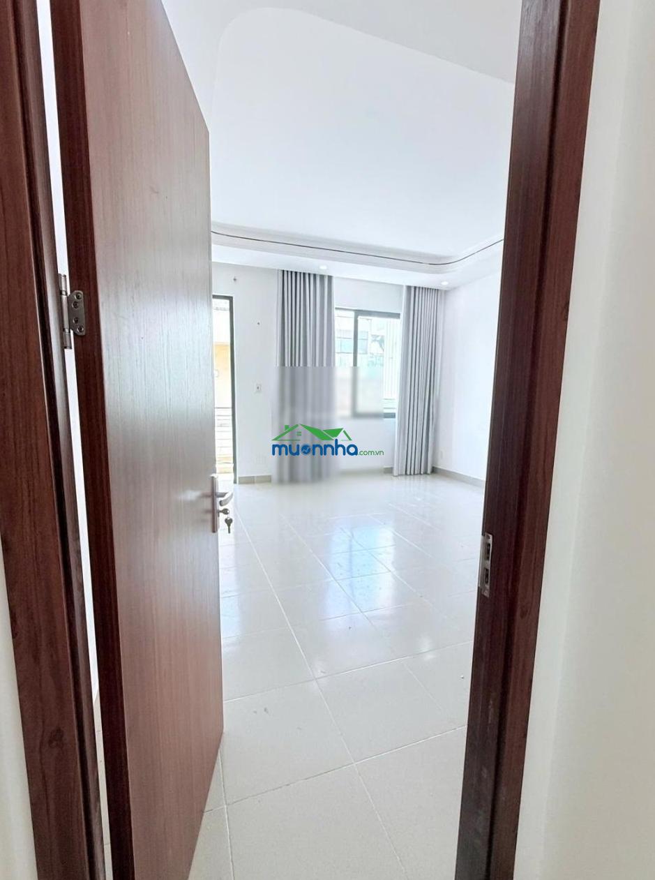 Sát mặt tiền - hẻm xe hơi - ngang hiếm 4,7m nở hậu 5m - 3