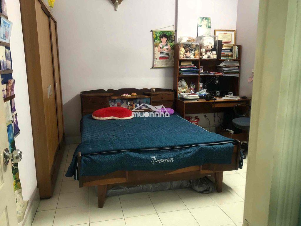 Chung cư quận 8, thang bộ tầng  rộng rãi mát, gần 76 m2 có 3 ban công - 4