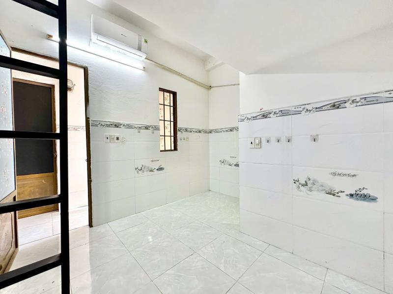 Cho thuê phòng trọ khu vực giáp tân phú - duplex siêu rẻ sẵn máy lạnh - 0926051663