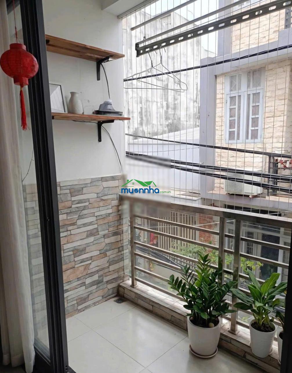 Bán nhà phố vĩnh hội - quận 4 - sổ hồng cầm tay sẵn - hẻm xe hơi - 3