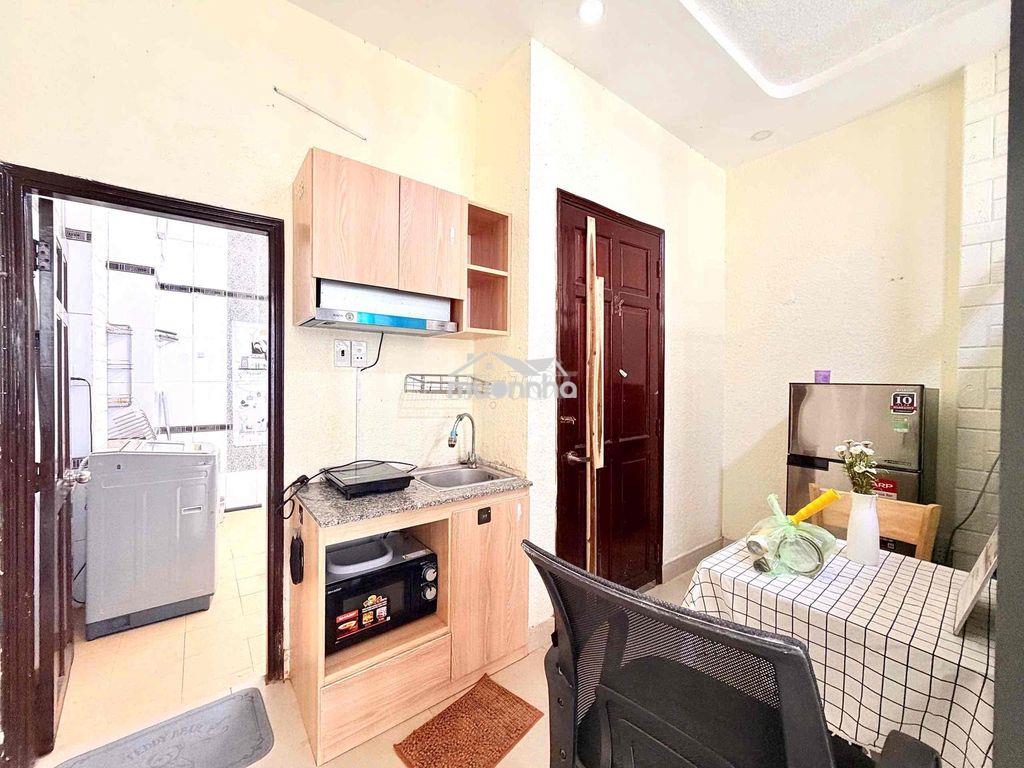 Cho thuê căn hộ 1pn tách bếp bancol full nt ngay bờ kè hoàng sa q1 - 4