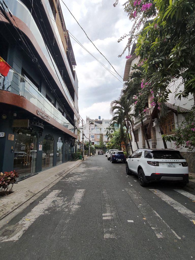 Nhà đẹp có thang máy vườn lài- lũy bán bích 4,2x20m, 3 lầu, 7,9 tỷ  - 4