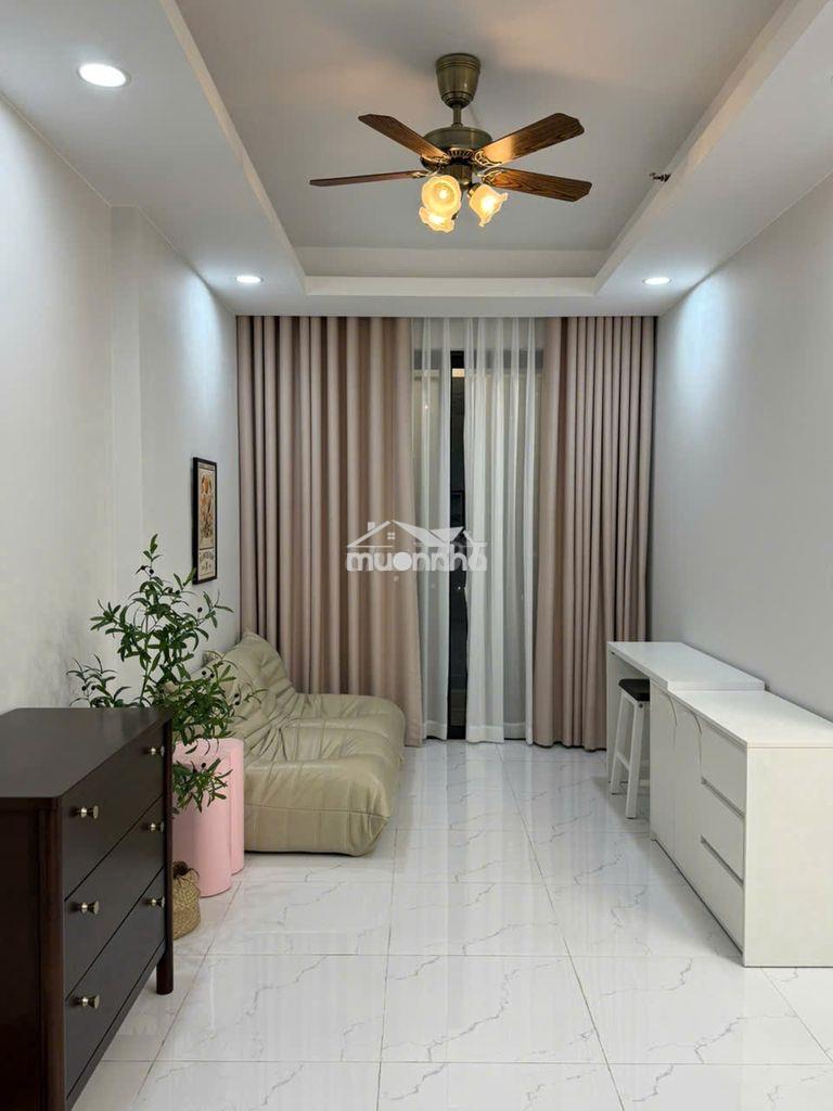 Cho thuê 3pn2wc 85m2 sẵn rèm giá 7tr 