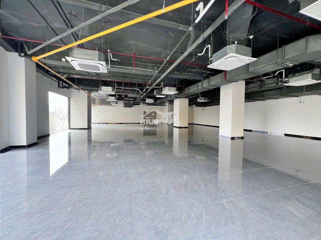 # 🏢 Cho thuê mặt bằng trung tâm thương mại bcons - 2