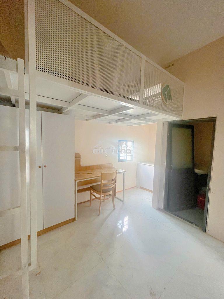 Phòng duplex cửa sổ trời full nội thất giá sinh viên - 2