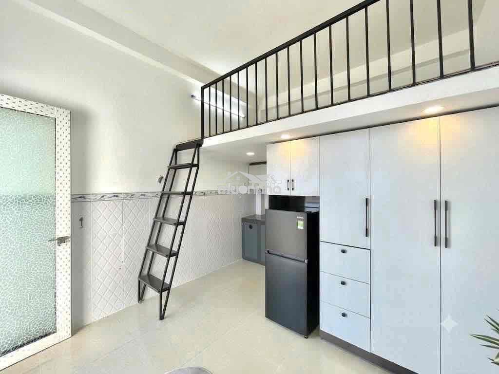 Duplex rộng thoáng, thích hợp sinh viên. trống sẵn - 2