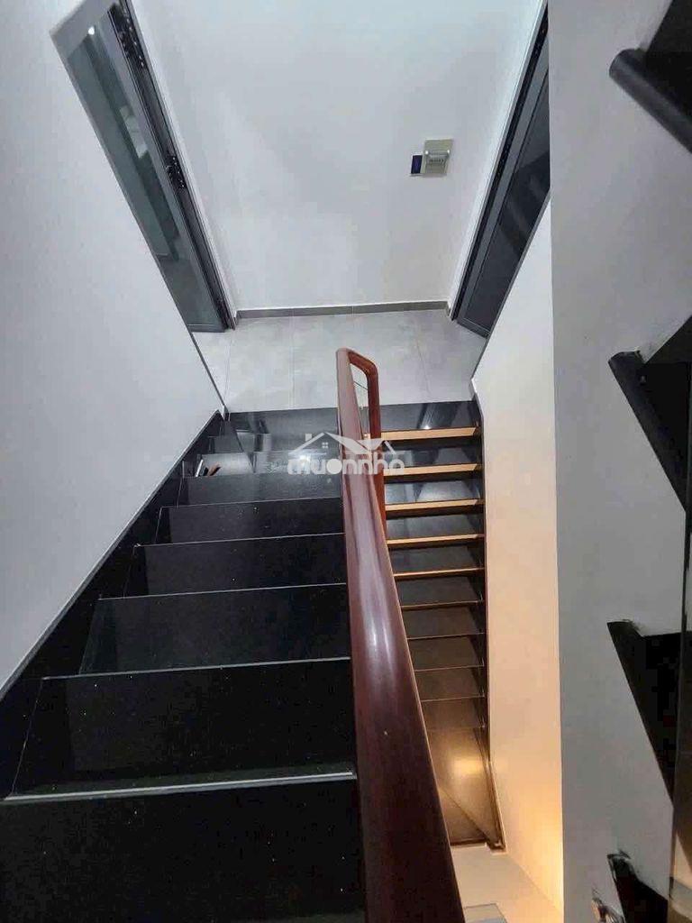 Cho thuê 3 tầng phú mỹ, thủ dầu một 150m2 có 3pn giá thuê chỉ 15tr - 4