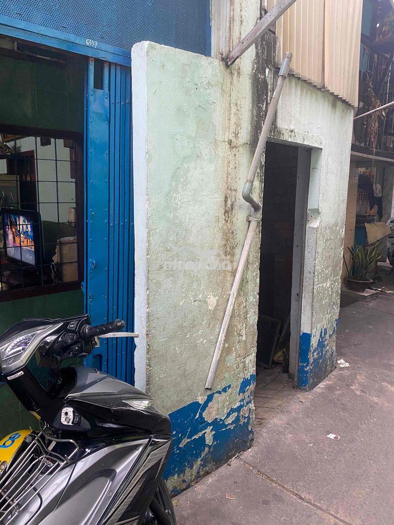 Bán nhà cấp 4 quận 4 - 3