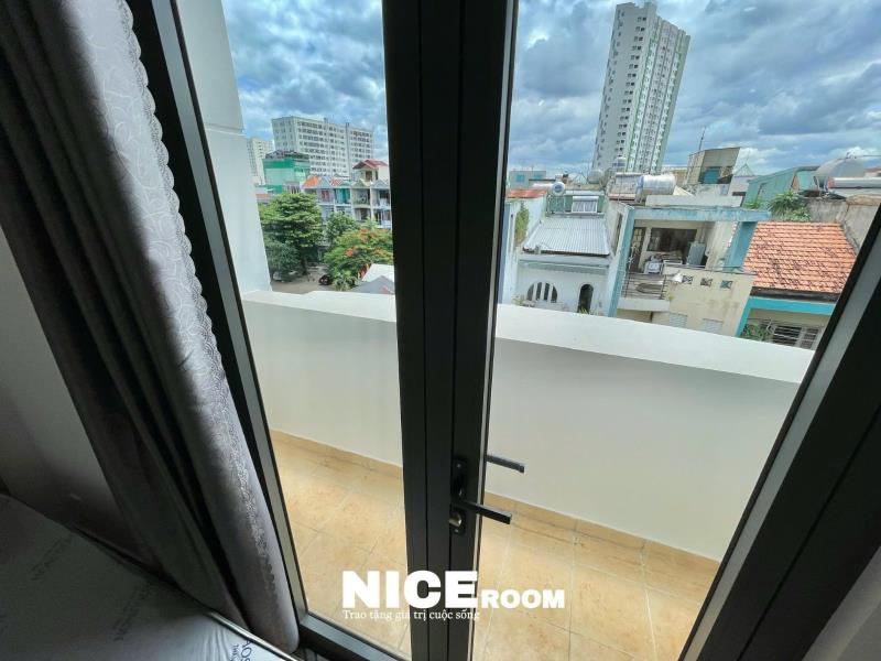 Cho thuê căn hộ 1 phòng ngủ nguyễn gia trí – ban công riêng, gần hutech quận bình thạnh - 3