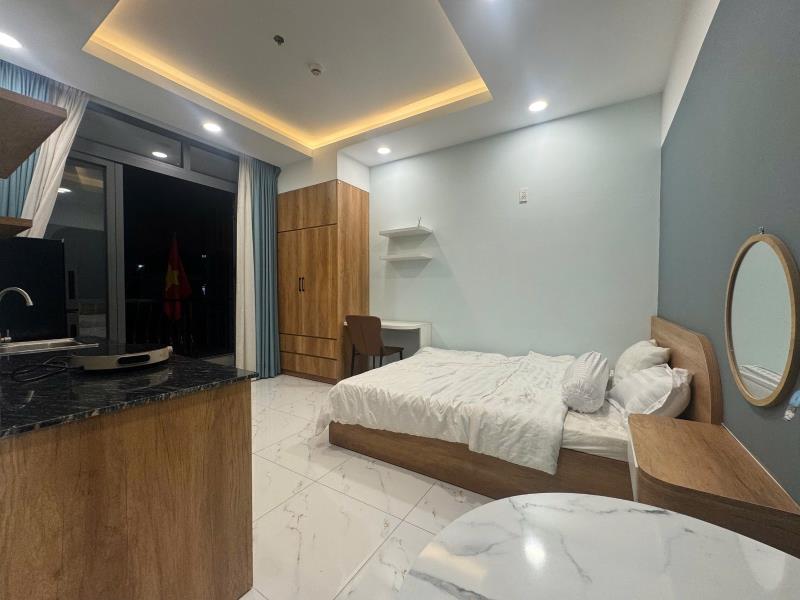 Cho thuê căn hộ đường nguyễn xí có ban công máy giặt riêng nhà mới gần đại học văn lang cơ sở 3 - 4