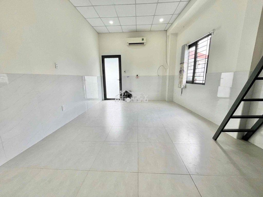 Phòng có gác cực rộng 50m2 - 2