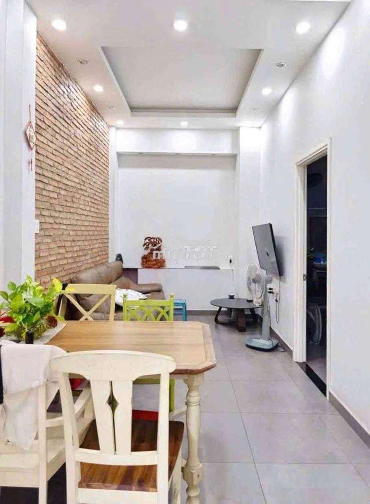Nhà 60m2 lê quang định gò vấp chỉ nhỉnh 5 tỏi nở hậu 3pn - 3