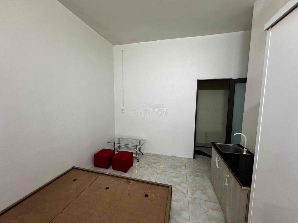 Nhà tui cho thuê phòng này 3,5tr lầu 2 nội thất như hình - 4